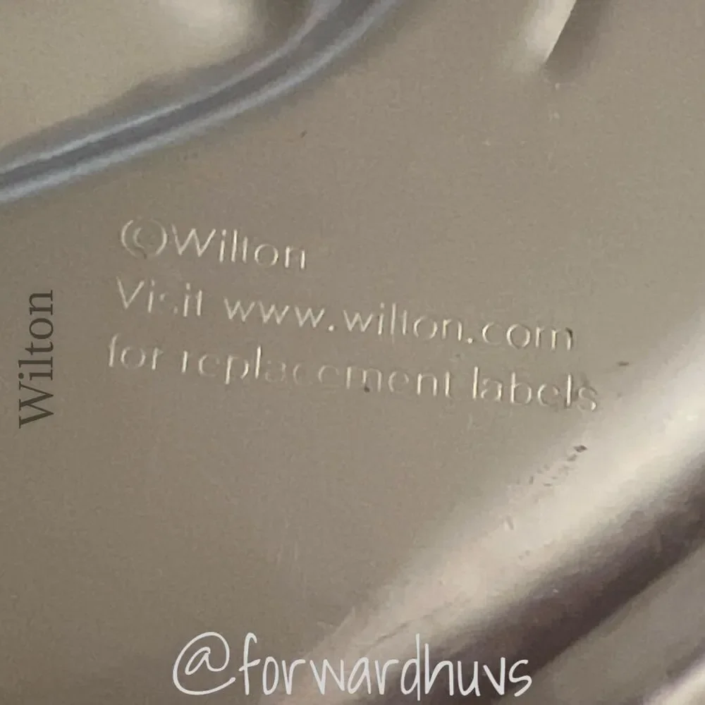 The Little Mermaid Princess Ariel Wilton Cake Pan